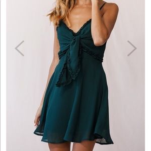 NWT Selfie Leslie Zeta Bust Tie A-Line ForestGreen